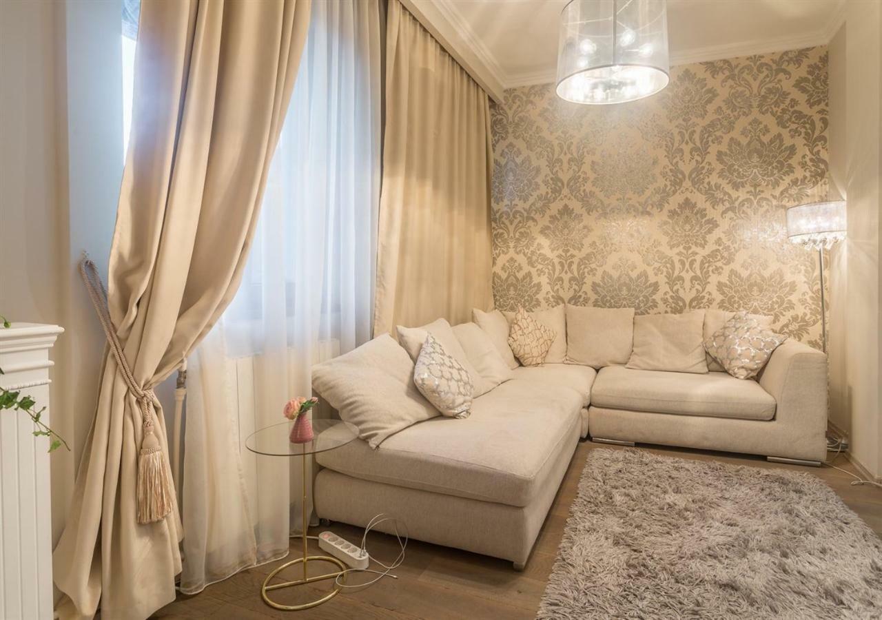 Apartino - Luxury View - Self Check-in Bucarest
